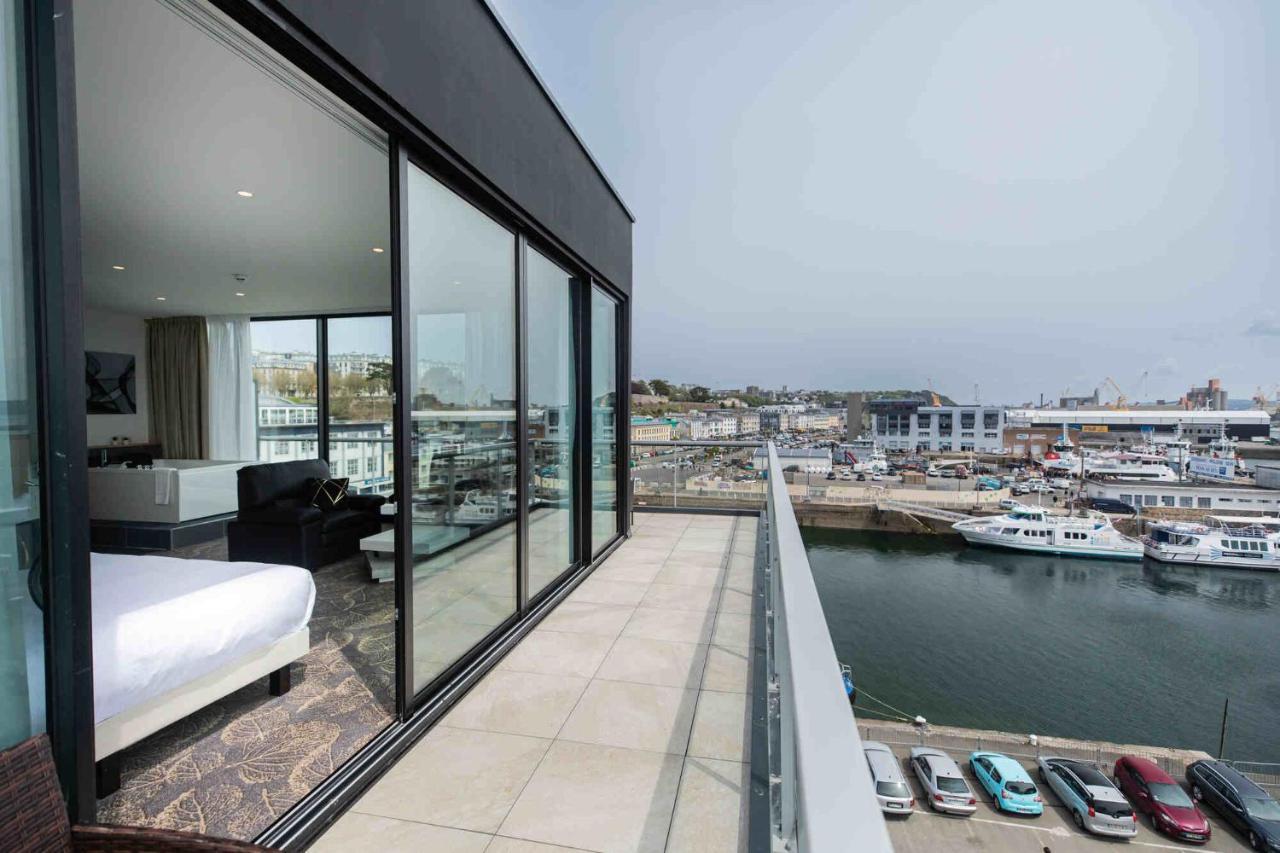 Le Barracuda & Spa, Centre Port, Pieds Dans L'Eau, Vue Mer Брест Екстериор снимка